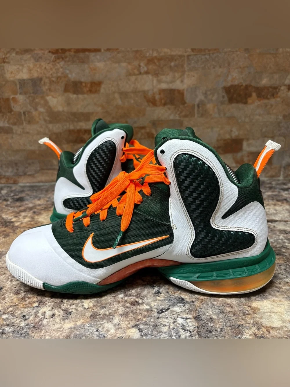 Nike lebron miami